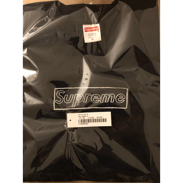 Supreme(シュプリーム)のM Supreme KAWS Chalk Logo Tee Navy 紺 メンズのトップス(Tシャツ/カットソー(半袖/袖なし))の商品写真