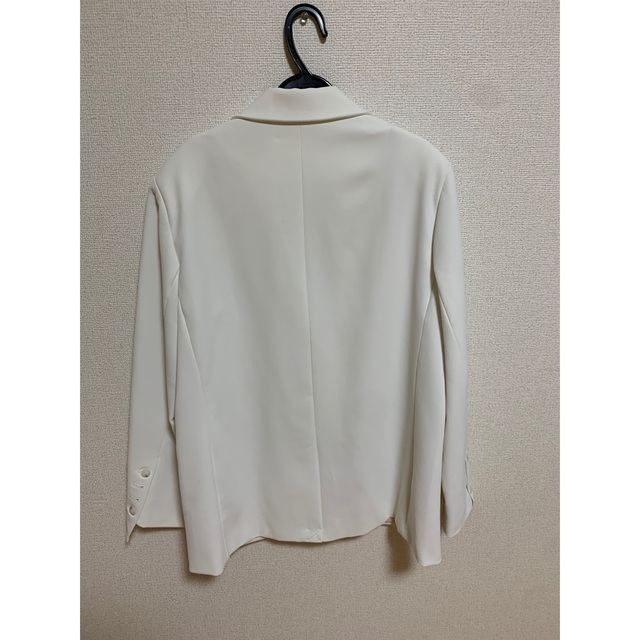 dholic(ディーホリック)のPLUMスプリングカラージャケット♡白 レディースのジャケット/アウター(テーラードジャケット)の商品写真