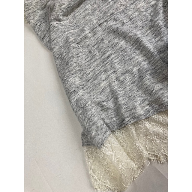 ZARA(ザラ)のZARA レース付きTシャツ　カットソー　トップス　ザラ レディースのトップス(Tシャツ(半袖/袖なし))の商品写真