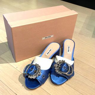 ミュウミュウ(miumiu)の値下げ！新品箱付き MiuMiu サテンミュール 38.5(ミュール)