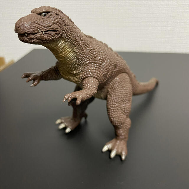ゴジラザウルス ソフビの通販 by 興味津々丸's shop|ラクマ ゴジラザウルス ソフビの通販 by 興味津々丸's shop|ラクマ