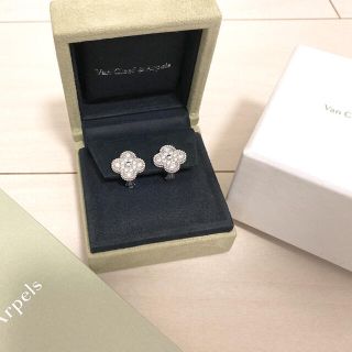 ヴァンクリーフアンドアーペル(Van Cleef & Arpels)の7月限定価格！ヴァンクリーフ&アーペル アルハンブラ ダイヤモンド ピアス (ピアス)