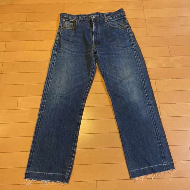 Levi's(リーバイス)のリーバイス502 デニム  メンズ　36インチ　中古 メンズのパンツ(デニム/ジーンズ)の商品写真