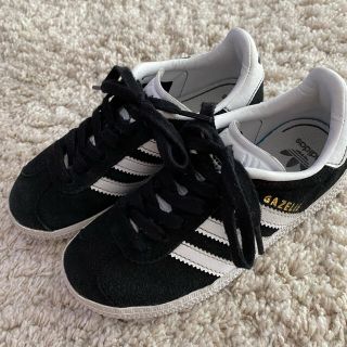 アディダス(adidas)のadidas アディダス スニーカー　スエード【黒】17cm(スニーカー)