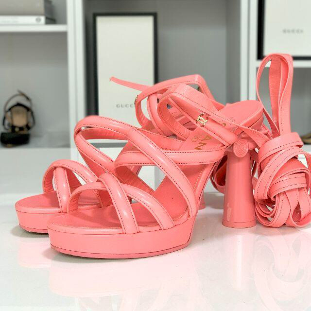 CHANEL - 495 シャネル レザー ストラップ サンダル ピンクの通販 by