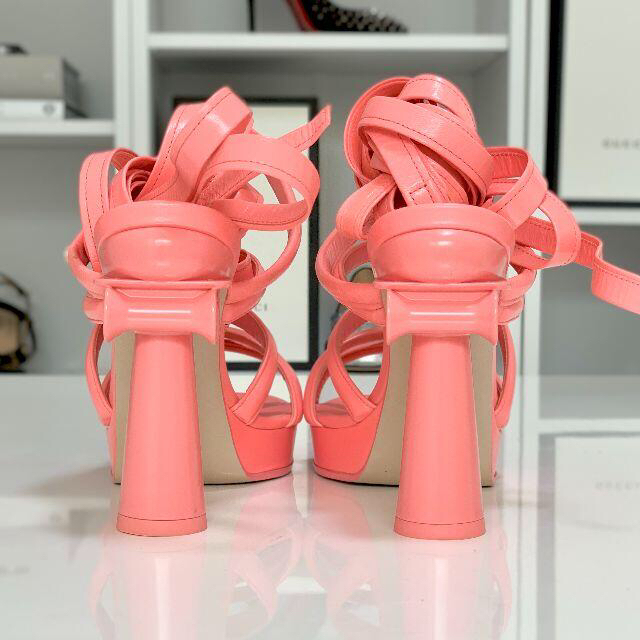 CHANEL - 495 シャネル レザー ストラップ サンダル ピンクの通販 by