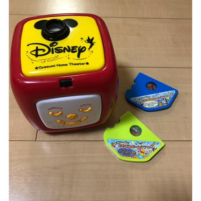 Disney(ディズニー)のディズニーおやすみホームシアター キッズ/ベビー/マタニティのおもちゃ(オルゴールメリー/モービル)の商品写真