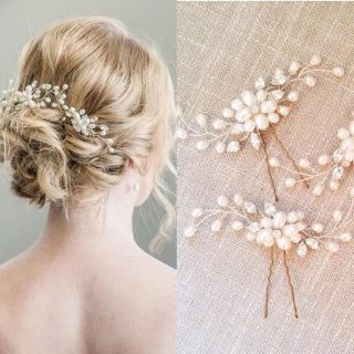 【新品】パールヘアアクセサリー 2個セット♬(ヘアアクセサリー)