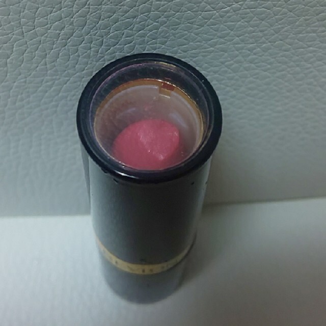 REVLON(レブロン)のRevlon スーパーラストラス リップスティック  102 口紅 コスメ/美容のベースメイク/化粧品(口紅)の商品写真