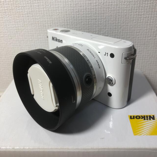 カメラNikon J1 10-30mm レンズセット　美品です