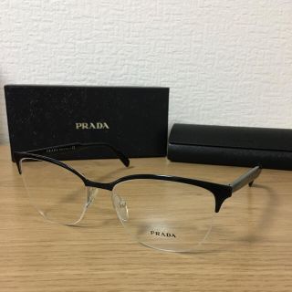 プラダ(PRADA)の正規新品　プラダ  PRADA メガネ　ハーフリム　ブラック(サングラス/メガネ)