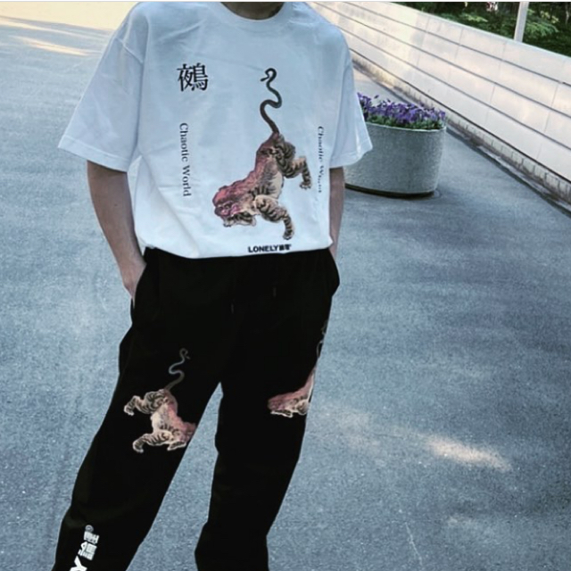 LHP(エルエイチピー)のlonely論理 Tシャツ メンズのトップス(Tシャツ/カットソー(半袖/袖なし))の商品写真