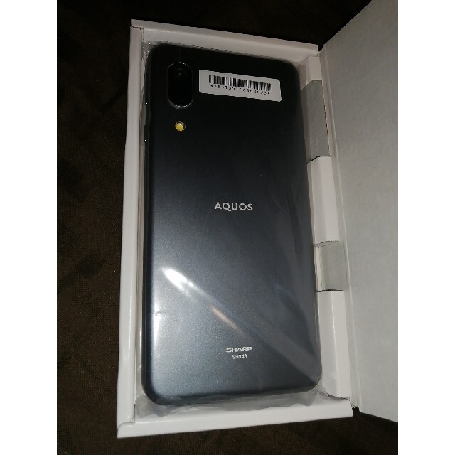 AQUOS(アクオス)のAQUOS sense3 basic  Black　新品一式 スマホ/家電/カメラのスマートフォン/携帯電話(スマートフォン本体)の商品写真