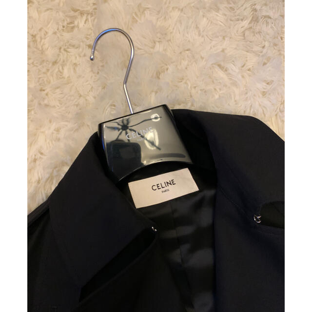 celine(セリーヌ)のセリーヌ　トレンチコート　新品未使用　CELINE レディースのジャケット/アウター(トレンチコート)の商品写真