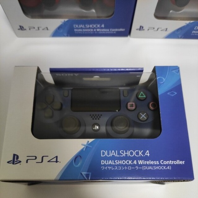 PlayStation4(プレイステーション4)のPS4 PlayStation4 DUALSHOCK4 デュアルショック4  エンタメ/ホビーのゲームソフト/ゲーム機本体(その他)の商品写真