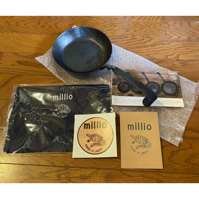 millio ミリオ フライパン インテリア/住まい/日用品のキッチン/食器(鍋/フライパン)の商品写真