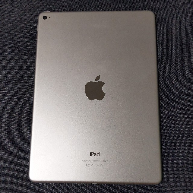 iPad air2 16GB Wi-Fiモデル シルバー 1