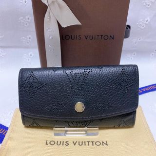 ルイヴィトン(LOUIS VUITTON)の【専用】LOUIS VUITTON マヒナ ミュルティクレ4キーケース(キーケース)