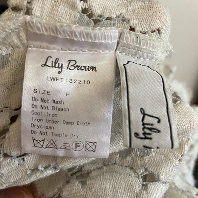 Lily Brown(リリーブラウン)のリリーブラウン レース トップス レディースのトップス(シャツ/ブラウス(半袖/袖なし))の商品写真