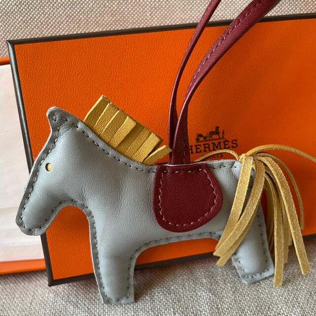 HERMESエルメス ロデオチャームPM HERMESエルメス ロデオチャームPM