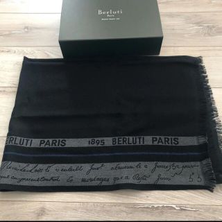 ベルルッティ(Berluti)の新品 Berluti ベルルッティ ロゴ&スクリットウールスカーフ(マフラー)