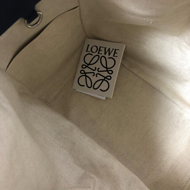 LOEWE(ロエベ)のLOEWE ハンモック レディースのバッグ(ハンドバッグ)の商品写真