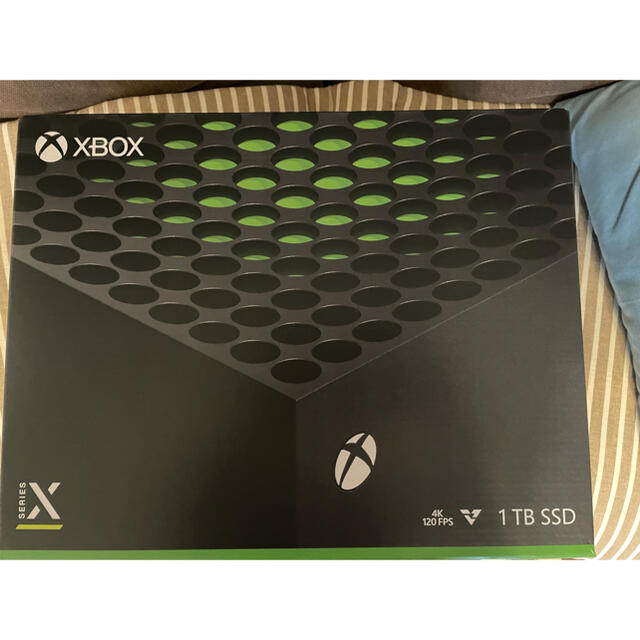 Xbox(エックスボックス)のxbox series x エンタメ/ホビーのゲームソフト/ゲーム機本体(家庭用ゲーム機本体)の商品写真