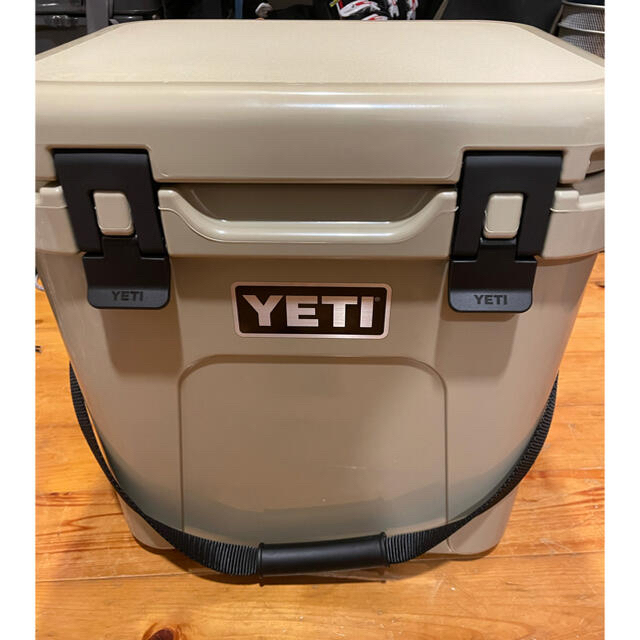 YETI ローディ 24  USA製　クーラーボックス タン 　新品未使用