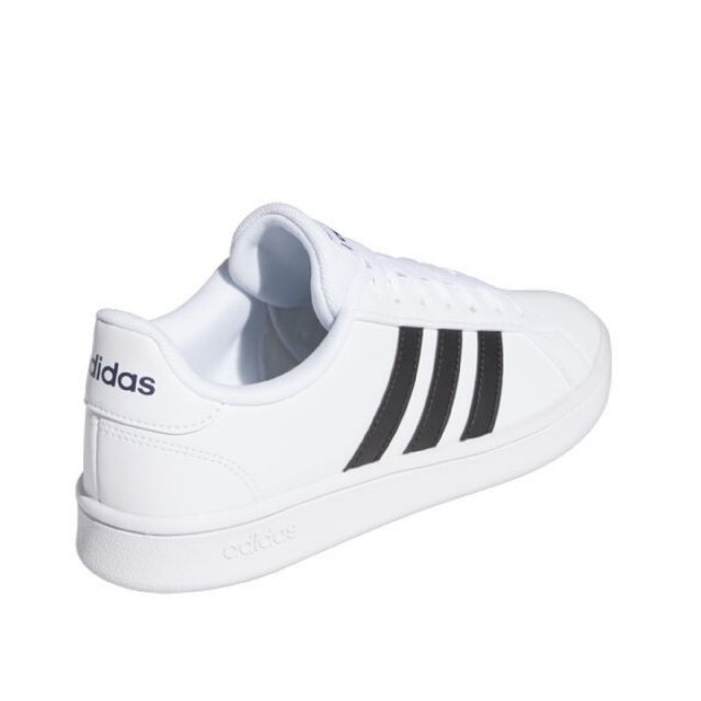 adidas(アディダス)の❬新品❭ adidas レディーススニーカー 22.5㎝ レディースの靴/シューズ(スニーカー)の商品写真