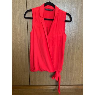 ザラ(ZARA)のZARA トップス XSサイズ レッド ノースリーブ シャツ (カットソー(半袖/袖なし))