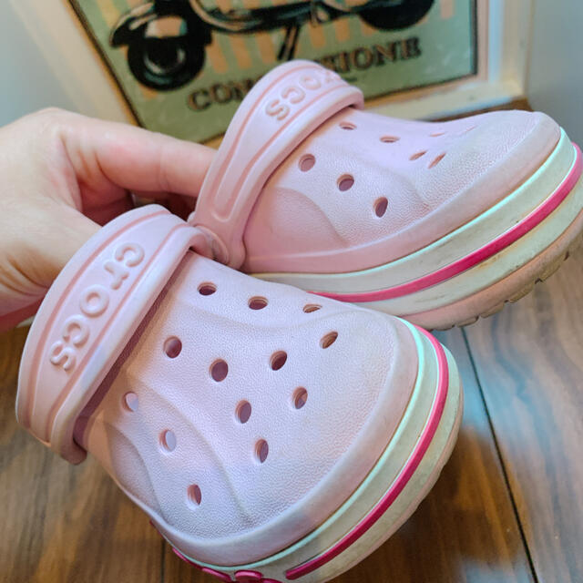 crocs(クロックス)の【いちご様専用】クロックス　15cm キッズ/ベビー/マタニティのキッズ靴/シューズ(15cm~)(サンダル)の商品写真