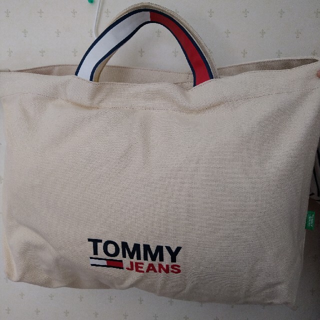 TOMMY　JEANS　2wayバック レディースのバッグ(ショルダーバッグ)の商品写真