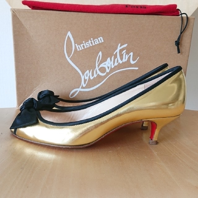 Christian Louboutin(クリスチャンルブタン)のChristian Louboutin クリスチャンルブタン  ｵｰﾌﾟﾝﾄｩ レディースの靴/シューズ(ハイヒール/パンプス)の商品写真