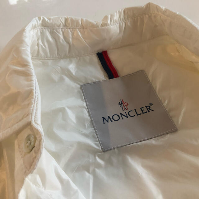 MONCLER(モンクレール)のMONCLER 新品ジャケット キッズ/ベビー/マタニティのキッズ服男の子用(90cm~)(ジャケット/上着)の商品写真