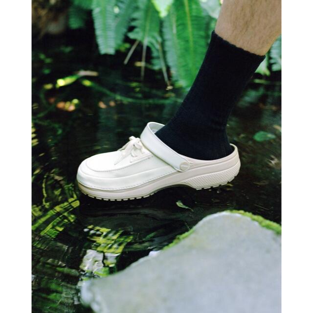 crocs(クロックス)のBEAMS T × Crocs × BAL 新品 US8 26cm メンズの靴/シューズ(サンダル)の商品写真