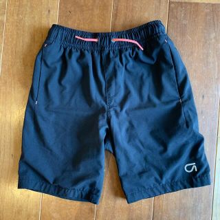 ギャップキッズ(GAP Kids)のGAP kids ショートパンツ　ハーフパンツ　黒　ブラック　S 120cm(パンツ/スパッツ)