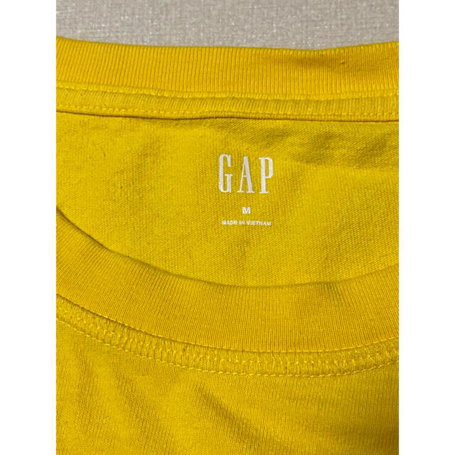 GAP(ギャップ)の【美品！！！可愛い！！！】GAPレディースT BIGロゴ サイズMカラーイエロー レディースのトップス(Tシャツ(半袖/袖なし))の商品写真