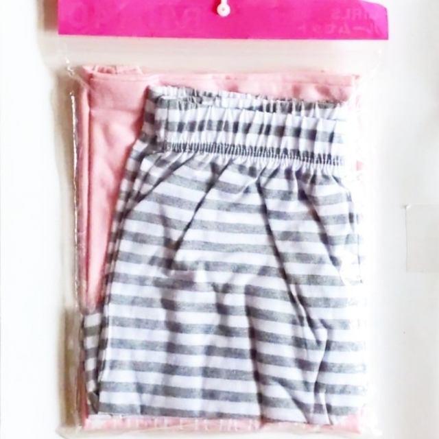 てきこ様専用  女の子 ルームウェアセット キッズ/ベビー/マタニティのキッズ服女の子用(90cm~)(パジャマ)の商品写真
