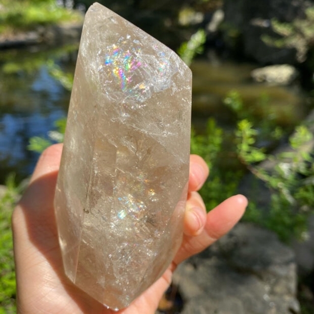 虹たっぷり 天然 非加熱 ナチュラルシトリン 原石カット フリー