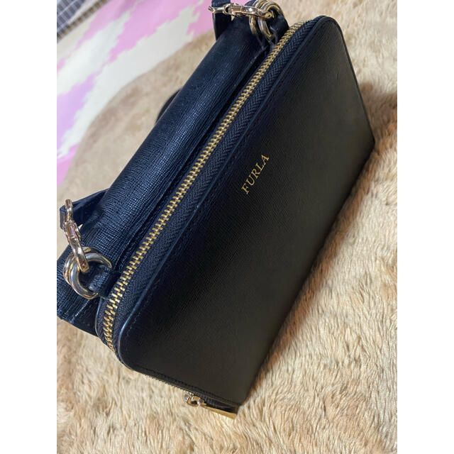 FURLA RIVA ショルダーウォレット