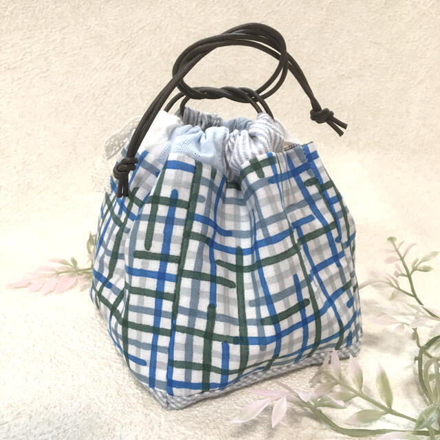 mina perhonen - ハンドメイド⋆*❁*4枚合わせのミニ巾着ポーチ