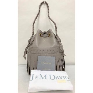 ジェイアンドエムデヴィッドソン(J&M DAVIDSON)の新品　未使用　J&M DAVIDSON カーニバル L  PALE GREY(ショルダーバッグ)