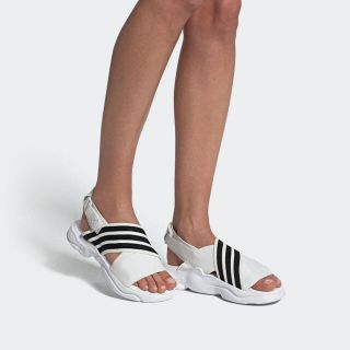 アディダス(adidas)のアディダス　サンダル(サンダル)