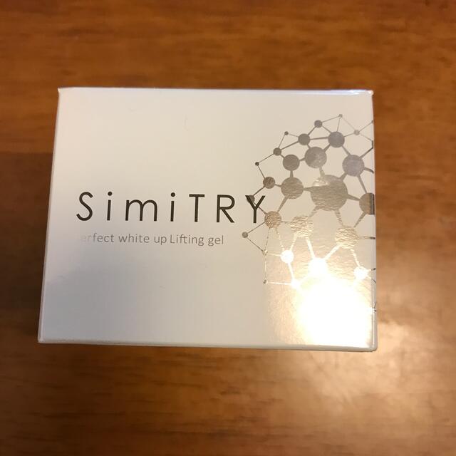 シミトリーSimiTRY コスメ/美容のスキンケア/基礎化粧品(美容液)の商品写真