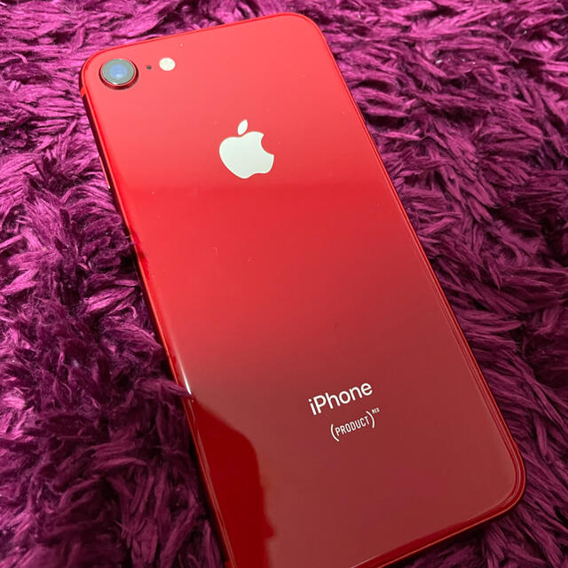 iPhone(アイフォーン)のiPhone8 256GB RED 赤　値下げ中 スマホ/家電/カメラのスマートフォン/携帯電話(スマートフォン本体)の商品写真