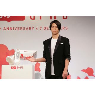 オニツカタイガー(Onitsuka Tiger)のオニツカタイガー 山下智久 70周年記念シューズ 25cm 希少 レア(スニーカー)