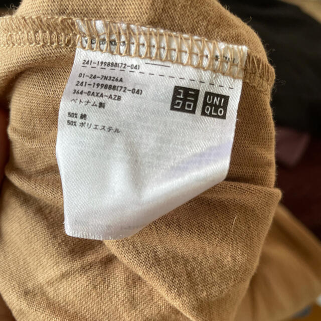 UNIQLO(ユニクロ)のユニクロ　オフショルダーTシャツ レディースのトップス(カットソー(半袖/袖なし))の商品写真