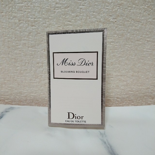 Christian Dior(クリスチャンディオール)の【即購入OK】Dior ブルーミングブーケ 香水 サンプル コスメ/美容の香水(香水(女性用))の商品写真