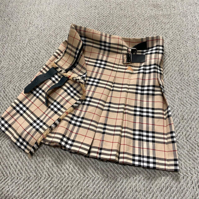 90's Burberryバーバリー スカート ノバチェックシャツ