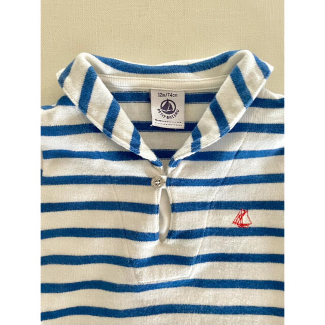 PETIT BATEAU(プチバトー)のPETIT BATEAU セーラーカラー半袖ロンパース  キッズ/ベビー/マタニティのベビー服(~85cm)(ロンパース)の商品写真